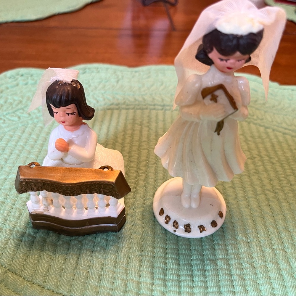 Vintage White and Gold First Communion Figurine Set